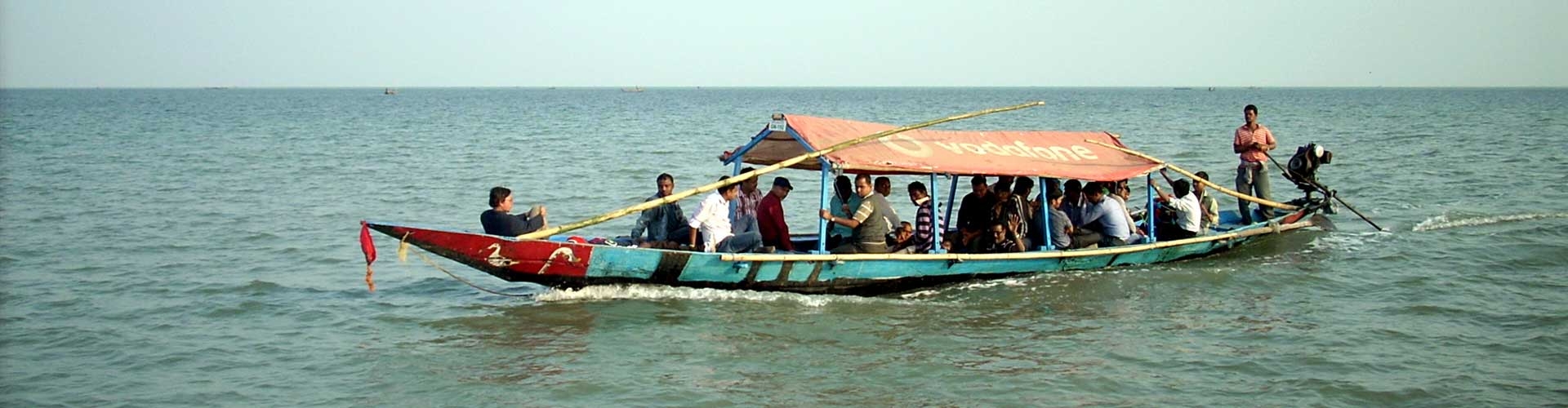 3 Nights & 4 Days Golden Chariot Tour Package